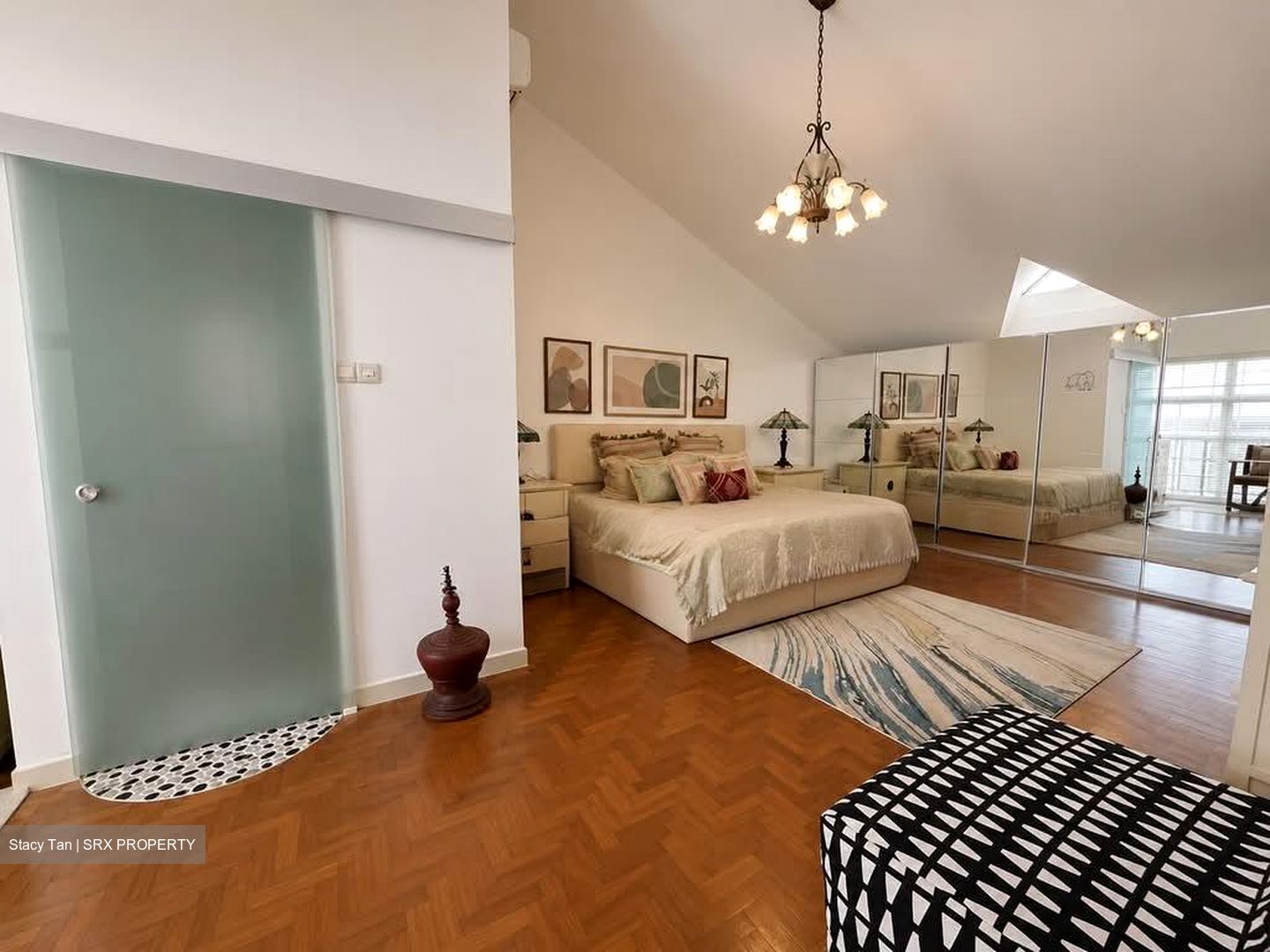 Onan Road (D15), Terrace #565599141